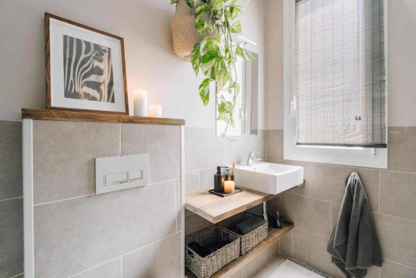 Salonga - 1 Bedroom And Balcony In Eixample Esquerra Barcelona Exteriér fotografie
